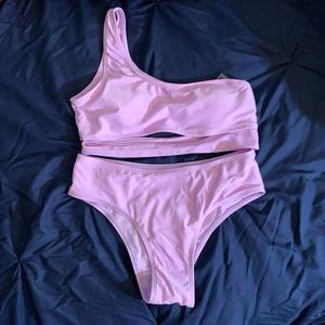 Lavender 2 piece bathing suit - not worn